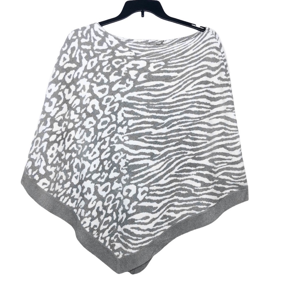 Barefoot Dreams Ocean Breeze Poncho Animal Print‎ NWT Gray